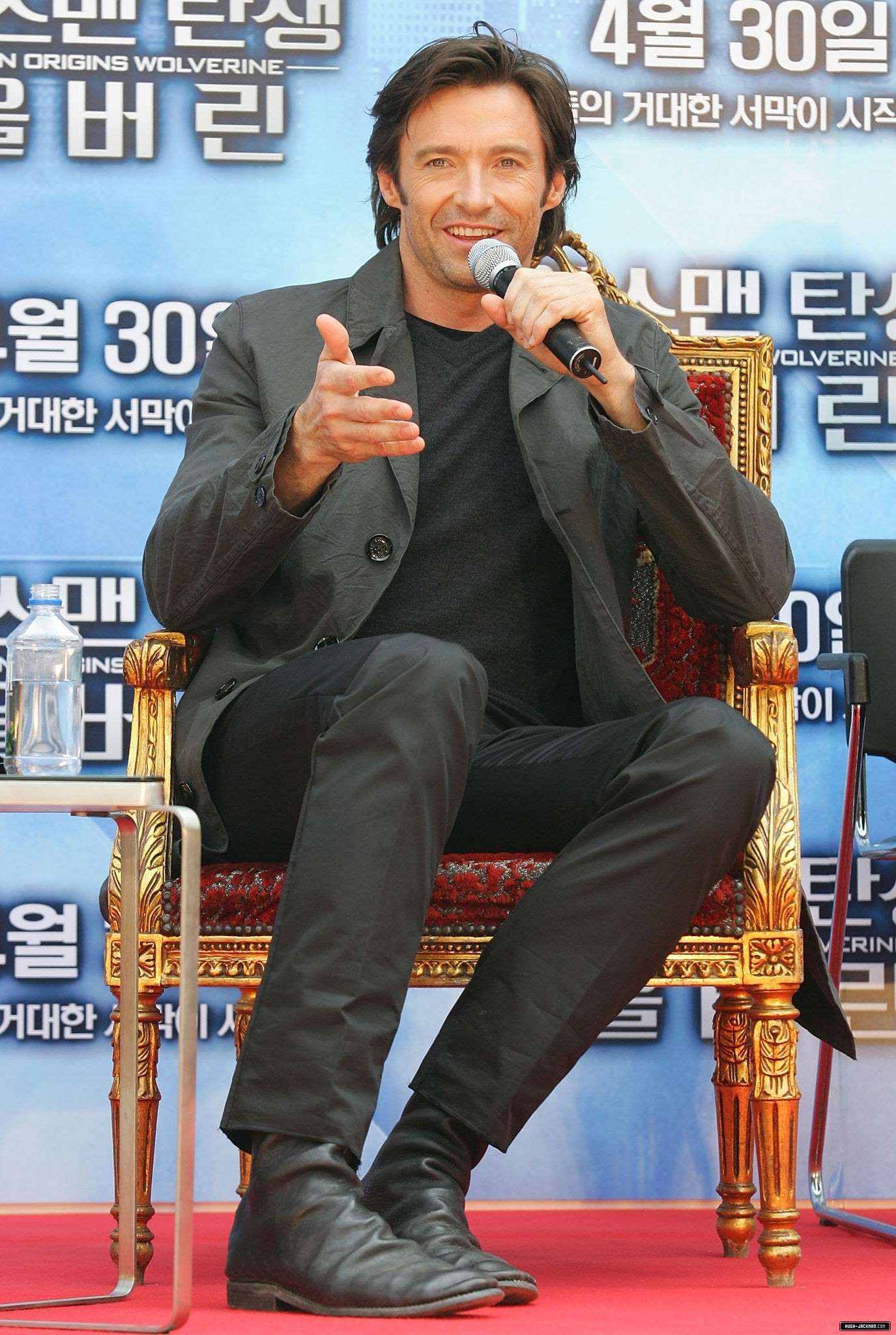 hjcom0144.jpg