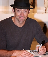 hjcom0378.jpg